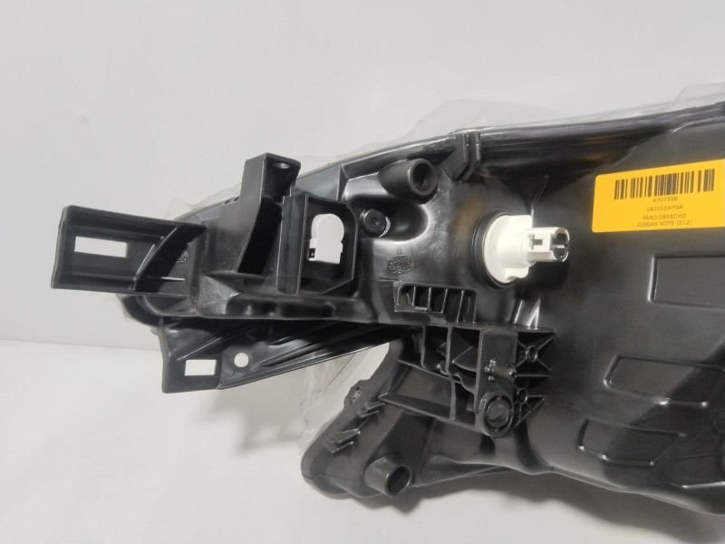 Recambio de faro derecho para nissan note (e12) 1.5 dci referencia OEM IAM 260103WF0A  