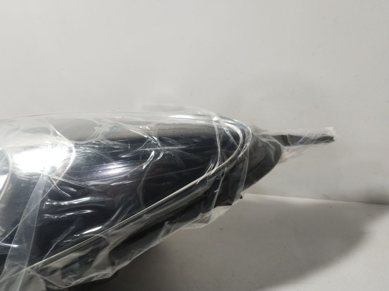 Recambio de faro izquierdo para nissan note (e12) 1.5 dci referencia OEM IAM 260603WF0A 89907870 NUEVO