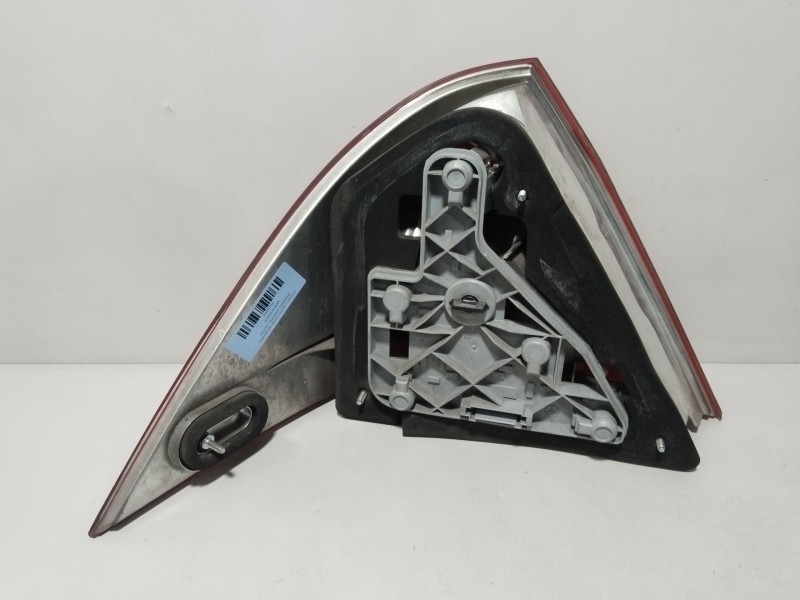 Recambio de piloto trasero derecho para mercedes-benz clase c (w203) c 200 kompressor (203.045) referencia OEM IAM 2038200264R  