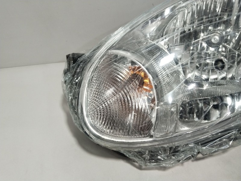 Recambio de faro izquierdo para nissan micra iv (k13k, k13kk) 1.2 referencia OEM IAM 260601HB0A  NUEVO