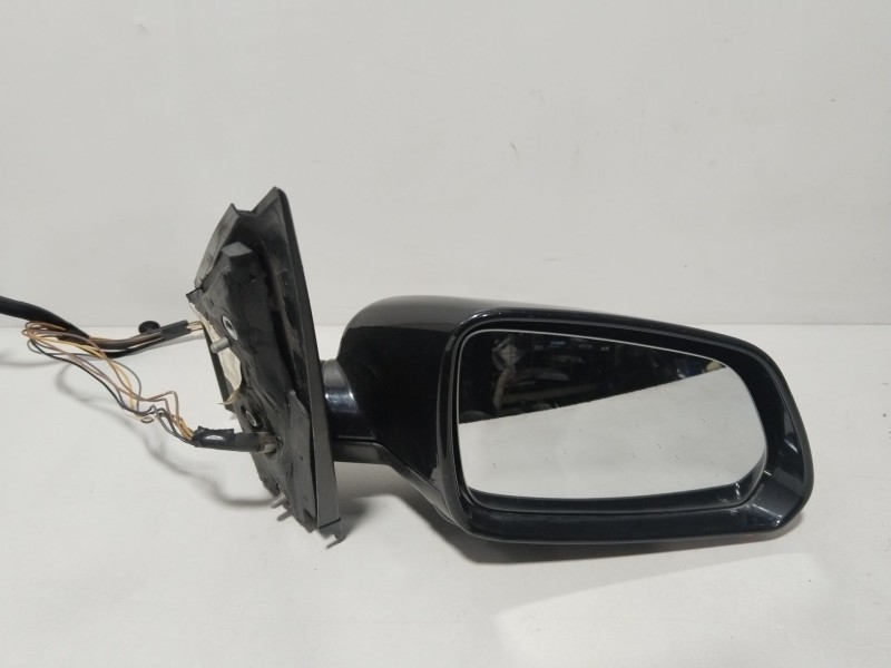 Recambio de retrovisor derecho para volkswagen polo iv (9n_, 9a_) 1.4 16v referencia OEM IAM E9014245  