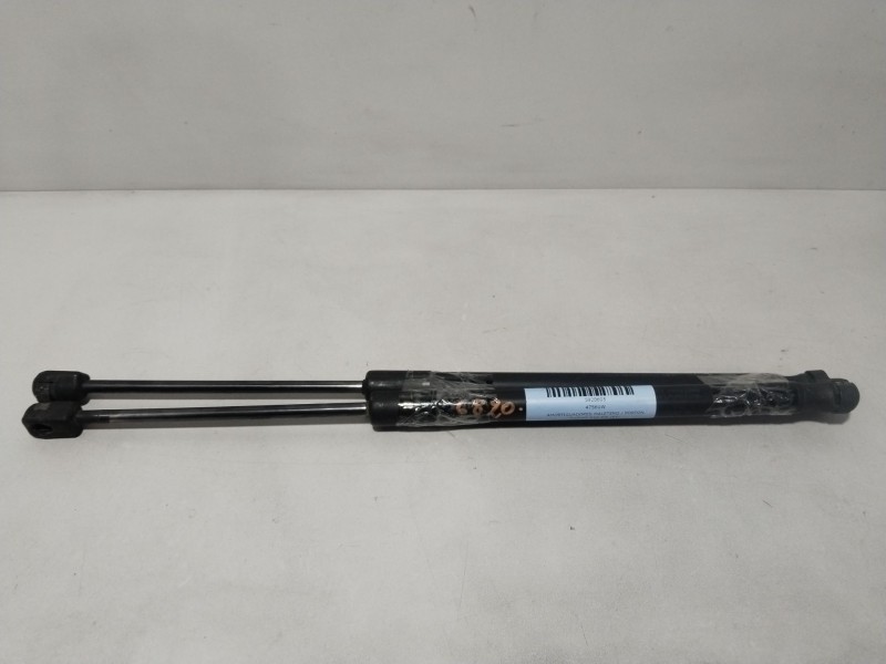 Recambio de amortiguadores maletero / porton para suzuki sx4 rw (ey) glx referencia OEM IAM 4756UW  