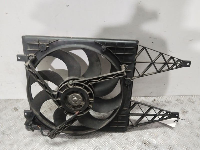 Recambio de electroventilador para seat ibiza iii (6l1) 1.4 16v referencia OEM IAM 55D300170  