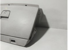 Recambio de guantera para volvo v50 familiar 2.0 d kinetic referencia OEM IAM 9123248   2