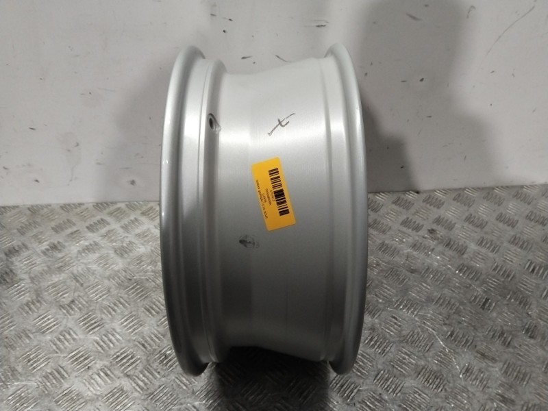 Recambio de llanta para nissan qashqai i (j10, nj10) 1.5 dci referencia OEM IAM D0300BR06A 16X61/2JCH540 
