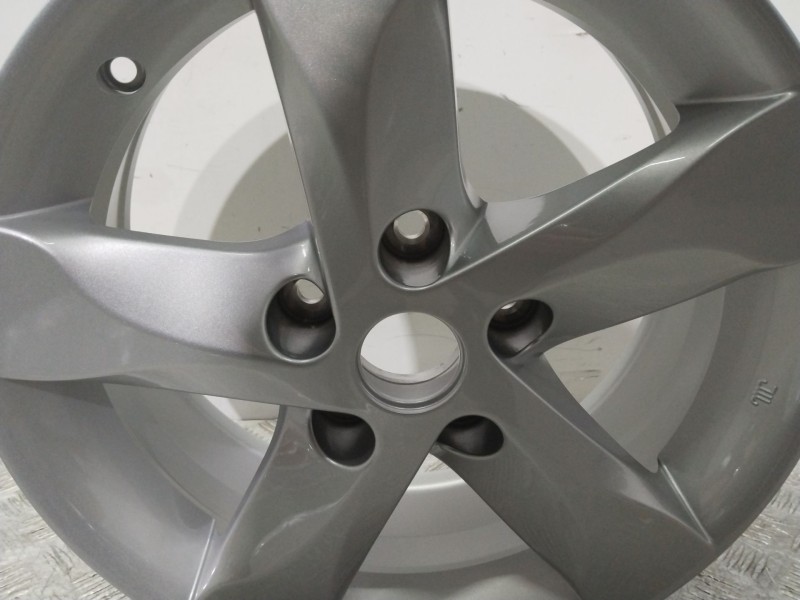Recambio de llanta para nissan qashqai i (j10, nj10) 1.5 dci referencia OEM IAM D0300BR06A 16X61/2JCH540 