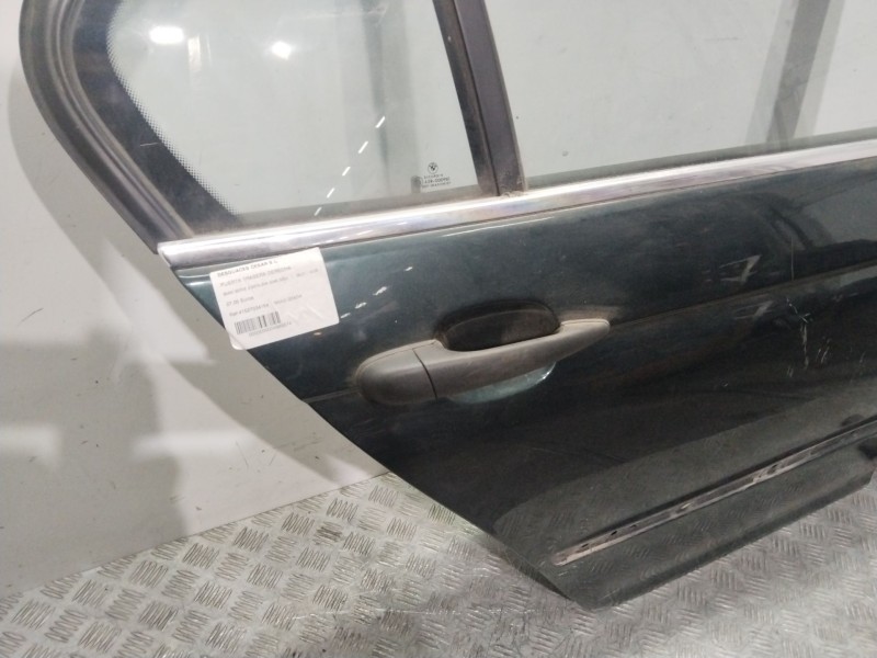 Recambio de puerta trasera derecha para bmw serie 3 berlina (e46) 320d referencia OEM IAM 41527034154 VERDE 