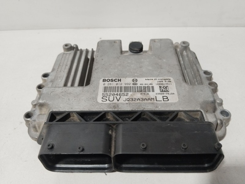 Recambio de centralita motor uce para suzuki sx4 rw (ey) glx referencia OEM IAM 0281012992  