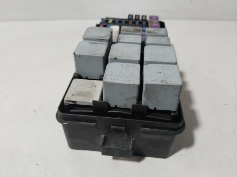 Recambio de caja reles / fusibles para chevrolet lacetti (j200) 2.0 d referencia OEM IAM J200AS  