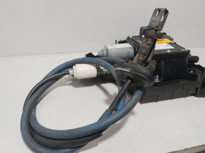 Recambio de freno de mano electrico para peugeot 5008 (0u_, 0e_) 1.6 16v referencia OEM IAM A2C53293632  