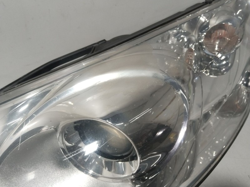 Recambio de faro izquierdo para peugeot 407 (6d_) 2.2 hdi 170 (6d4hth) referencia OEM IAM 0301213271  
