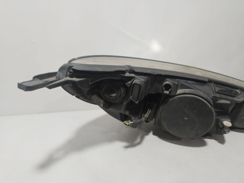 Recambio de faro izquierdo para peugeot 407 (6d_) 2.2 hdi 170 (6d4hth) referencia OEM IAM 0301213271  