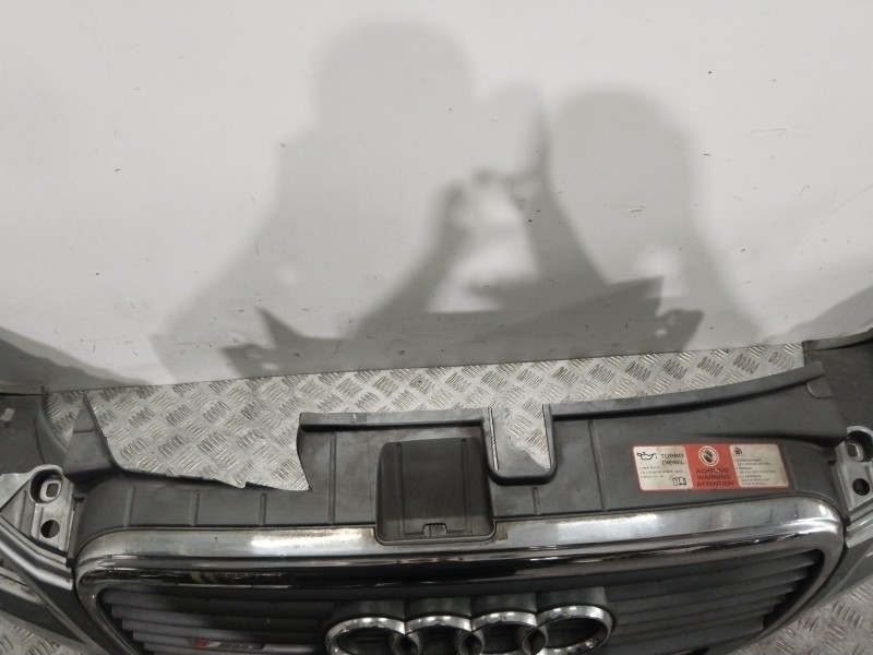 Recambio de paragolpes delantero para audi a4 b7 avant (8ed) 2.0 tdi 16v referencia OEM IAM 8E0807105  