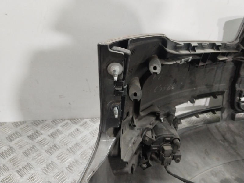 Recambio de paragolpes delantero para audi a4 b7 avant (8ed) 2.0 tdi 16v referencia OEM IAM 8E0807105  