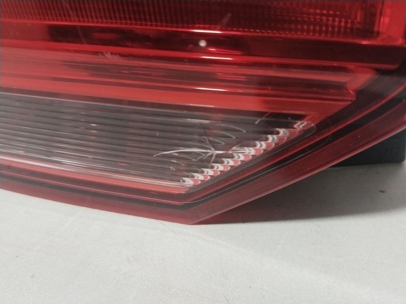 Recambio de piloto trasero izquierdo para volkswagen polo v (6r1, 6c1) 1.4 (6r1) referencia OEM IAM 6R0945257  