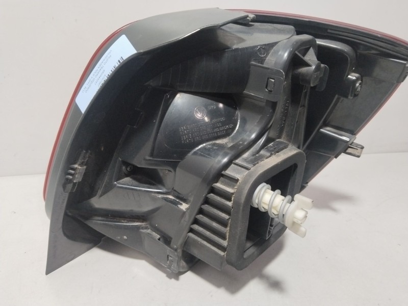 Recambio de piloto trasero izquierdo para volkswagen polo v (6r1, 6c1) 1.4 (6r1) referencia OEM IAM 6R0945257  