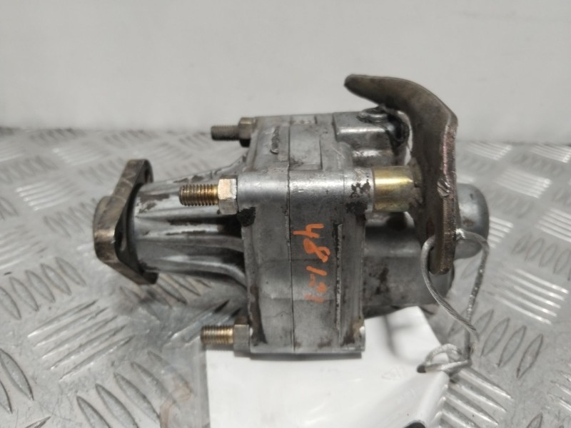 Recambio de bomba direccion para nissan trade 4/2953 referencia OEM IAM 7681955174  