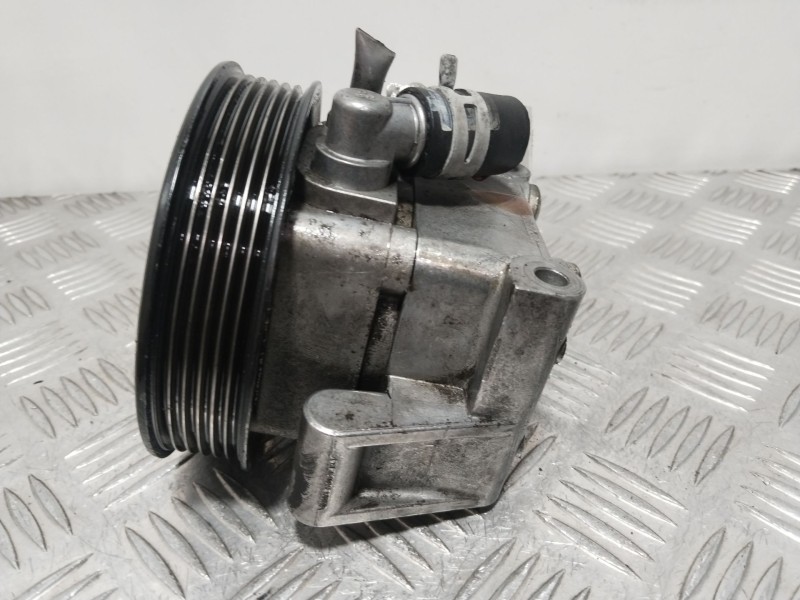 Recambio de bomba direccion para ford focus i sedán (dfw) 1.6 16v referencia OEM IAM 2S413A696AA  