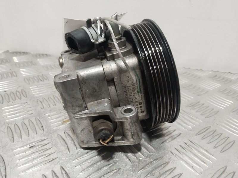Recambio de bomba direccion para ford focus i sedán (dfw) 1.6 16v referencia OEM IAM 2S413A696AA  