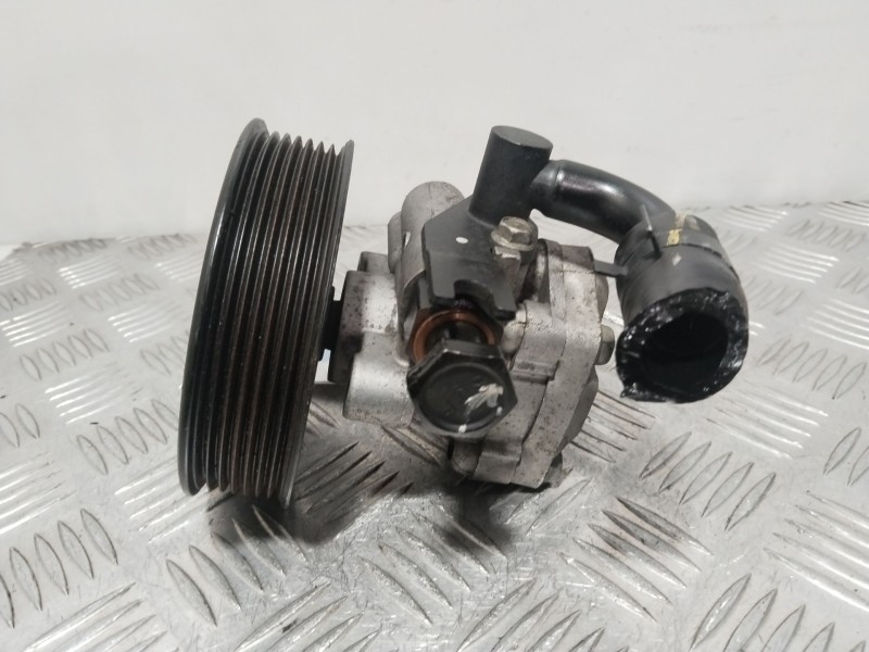 Recambio de bomba direccion para kia sorento i (jc) 2.5 crdi referencia OEM IAM 571003E100  