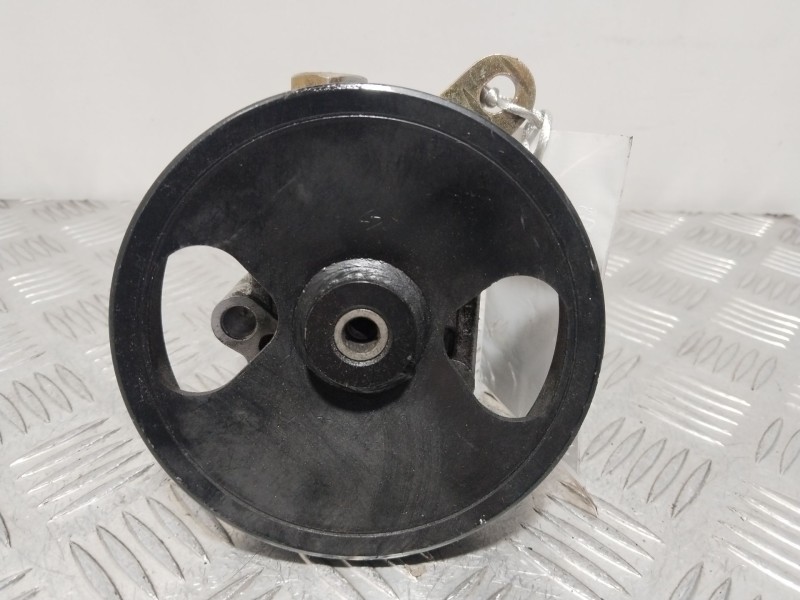 Recambio de bomba direccion para nissan almera tino (v10) 1.8 referencia OEM IAM 7612955118  
