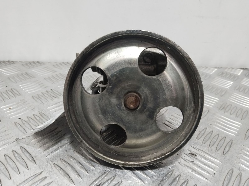 Recambio de bomba direccion para mazda 2 (dy) 1.4 cd referencia OEM IAM DD5932600  