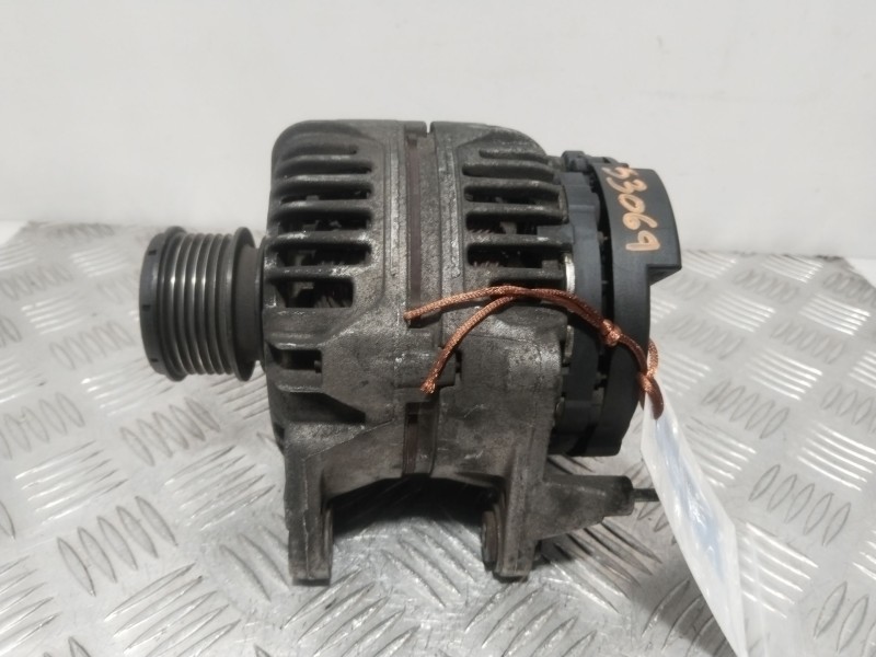 Recambio de alternador para seat leon (1m1) 1.9 tdi referencia OEM IAM 0124325001  