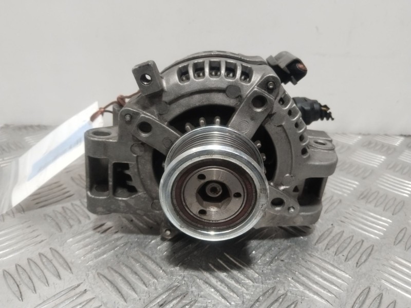 Recambio de alternador para hyundai getz (tb) 1.5 crdi gls referencia OEM IAM 270600G01184  