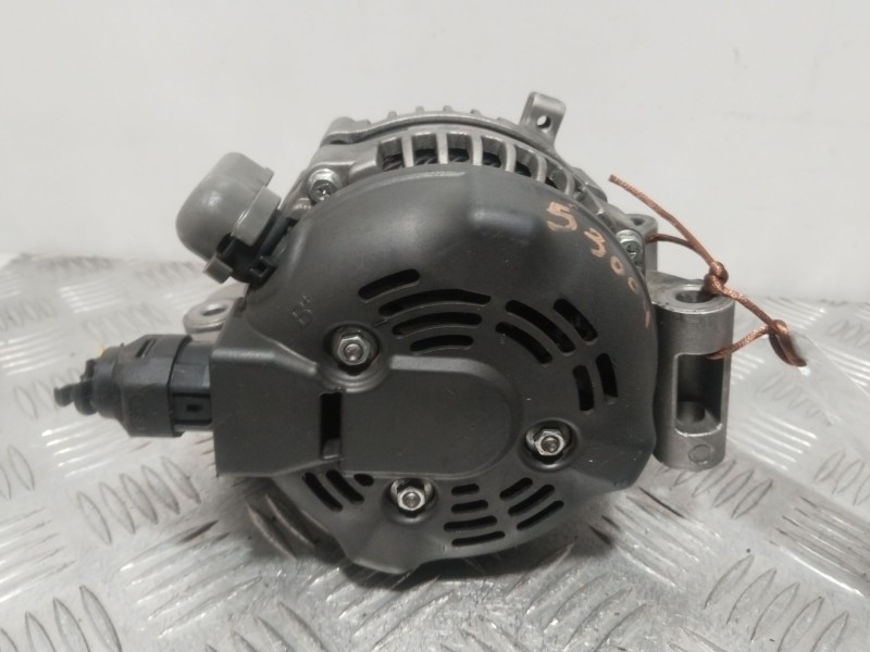 Recambio de alternador para hyundai getz (tb) 1.5 crdi gls referencia OEM IAM 270600G01184  
