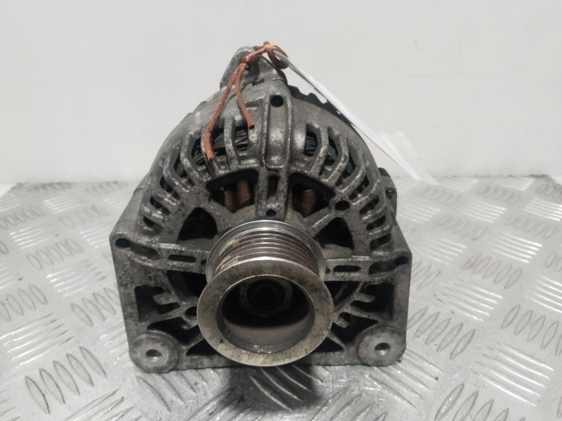 Recambio de alternador para renault scénic ii (jm0/1_) 1.9 dci (jm14) referencia OEM IAM 8200667610A  