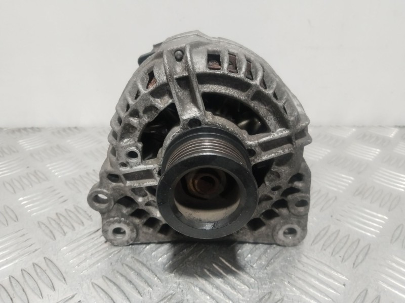 Recambio de alternador para audi a2 (8z0) 1.6 fsi referencia OEM IAM 036903024D  