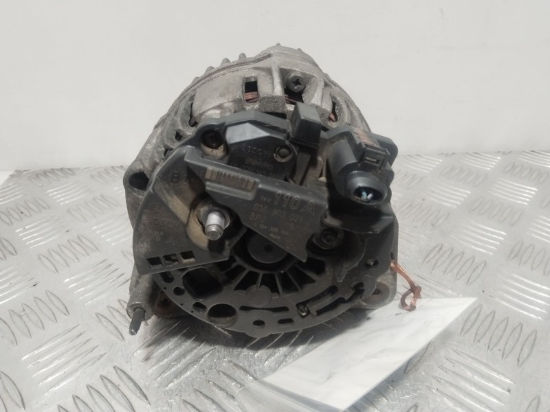 Recambio de alternador para audi a2 (8z0) 1.6 fsi referencia OEM IAM 036903024D  