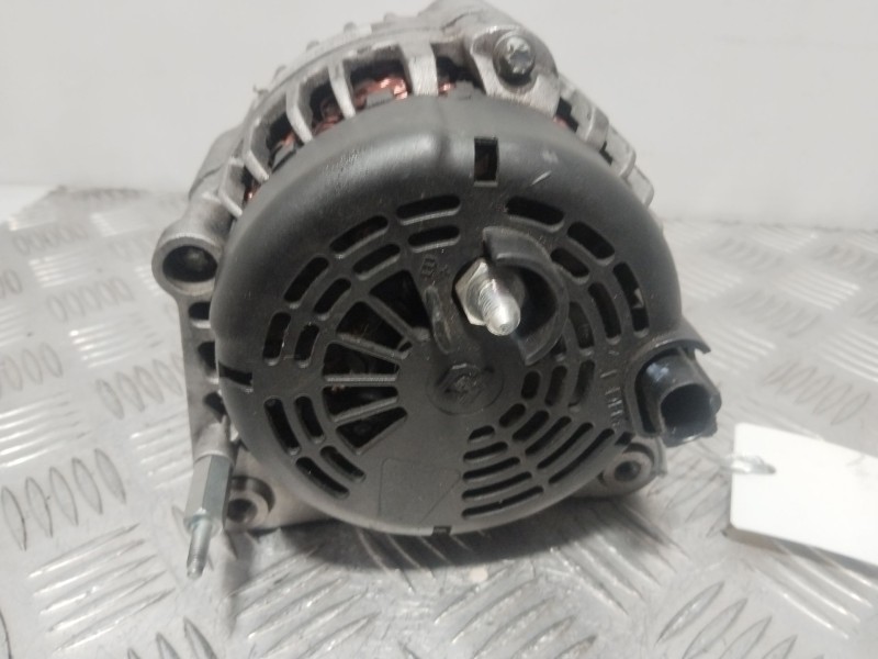 Recambio de alternador para volkswagen golf iv (1j1) 1.6 referencia OEM IAM JFZ1928  