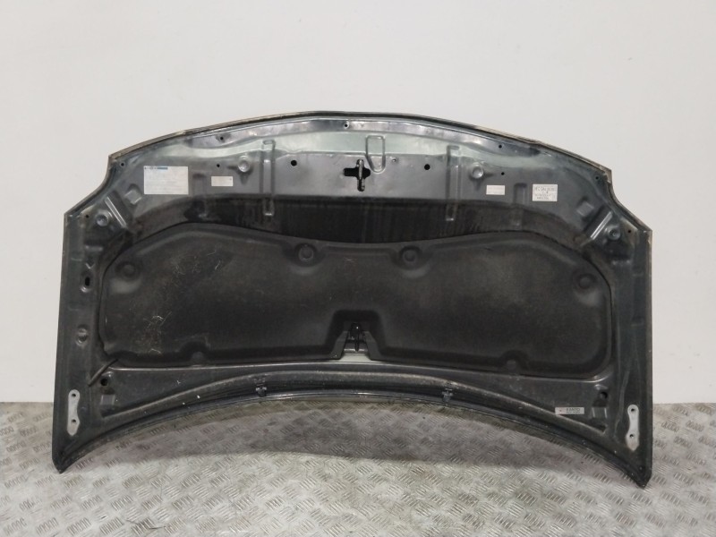 Recambio de capot para toyota auris (_e15_) 1.4 d-4d (nde150_) referencia OEM IAM 5330112A10  