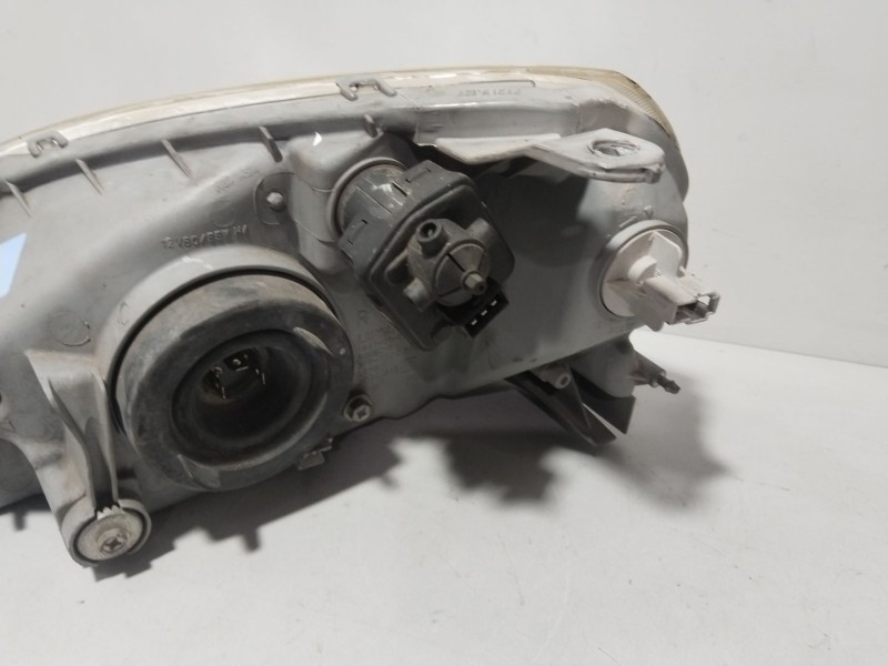 Recambio de faro derecho para tata indigo marina (4_v2) 1.4 referencia OEM IAM 18510100R  