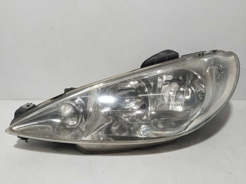 Recambio de faro izquierdo para peugeot 206 sw (2e/k) 2.0 hdi referencia OEM IAM 9628666880  