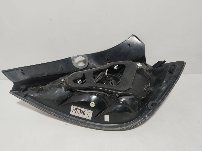 Recambio de piloto trasero izquierdo para opel astra h (a04) 1.6 (l48) referencia OEM IAM 13222324  