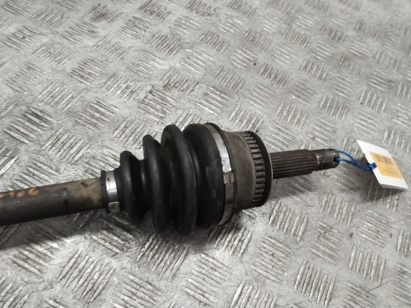 Recambio de transmision delantera derecha para hyundai coupe ii (gk) 1.6 16v referencia OEM IAM 495002D013SJ  