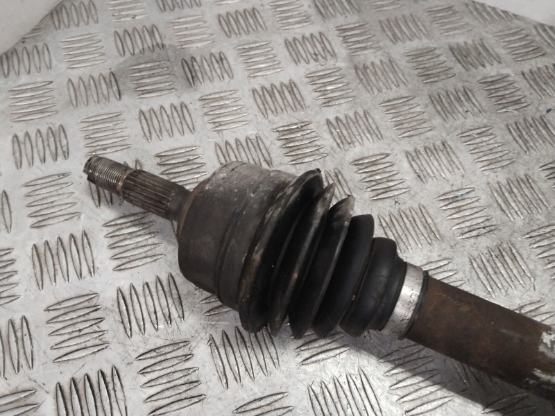 Recambio de transmision delantera izquierda para peugeot 206 hatchback (2a/c) 1.4 i referencia OEM IAM 3272CT  