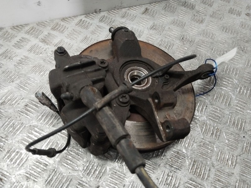 Recambio de mangueta delantera izquierda para peugeot 307 (3a/c) 2.0 hdi 110 referencia OEM IAM 364696  