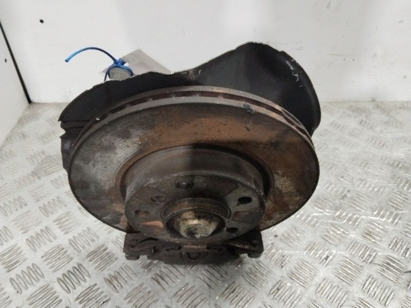 Recambio de mangueta delantera izquierda para bmw 3 compact (e46) 316 ti referencia OEM IAM 31211096429  