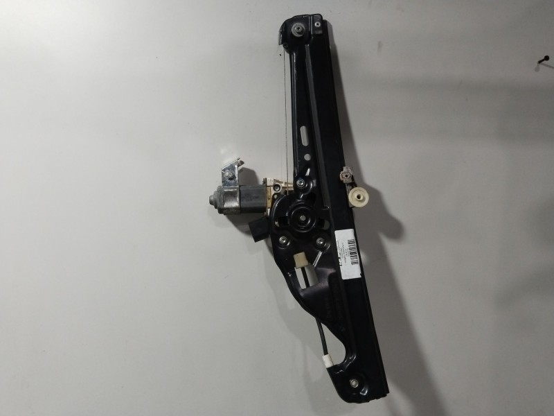 Recambio de elevalunas trasero izquierdo para bmw serie 5 berlina (e60) 535d referencia OEM IAM 7034387  