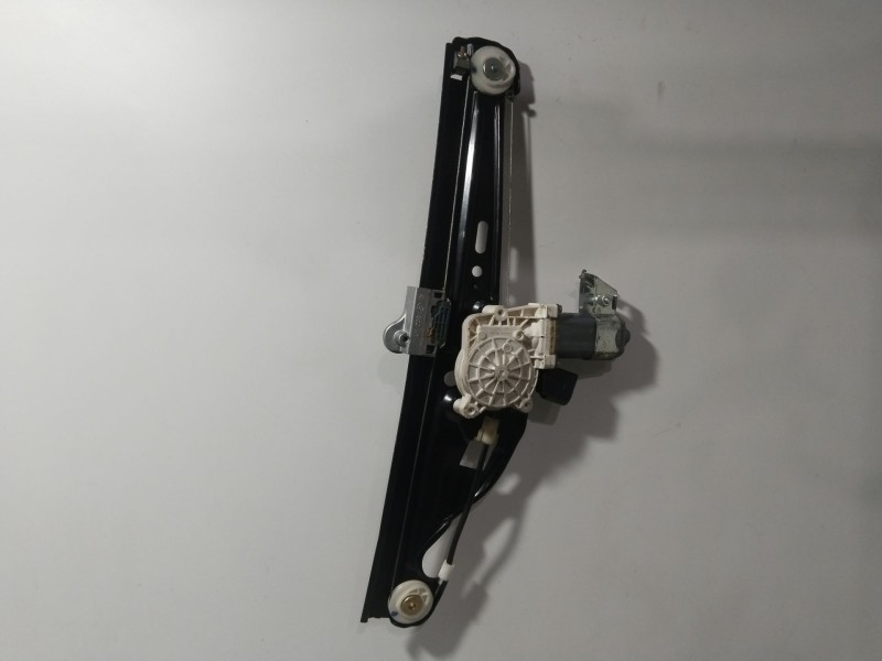 Recambio de elevalunas trasero izquierdo para bmw serie 5 berlina (e60) 535d referencia OEM IAM 7034387  