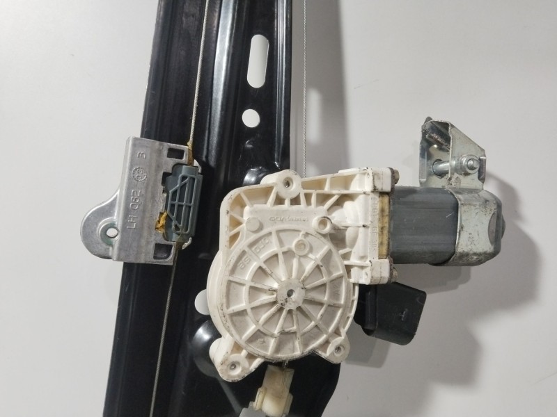 Recambio de elevalunas trasero izquierdo para bmw serie 5 berlina (e60) 535d referencia OEM IAM 7034387  