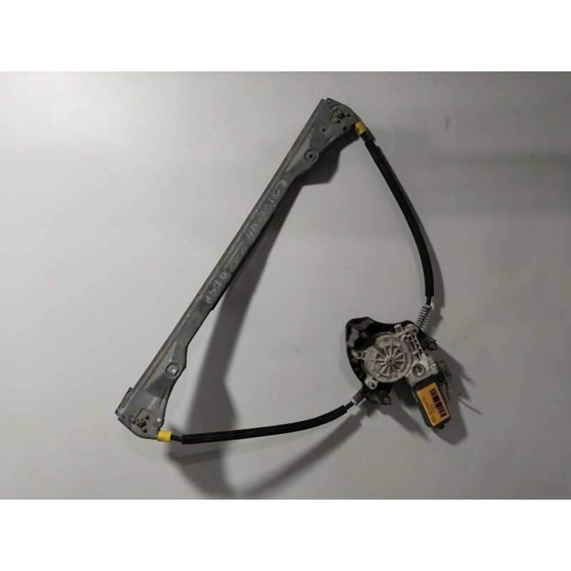 Recambio de elevalunas delantero derecho para renault clio ii fase ii (b/cb0) authentique referencia OEM IAM 7700842246  