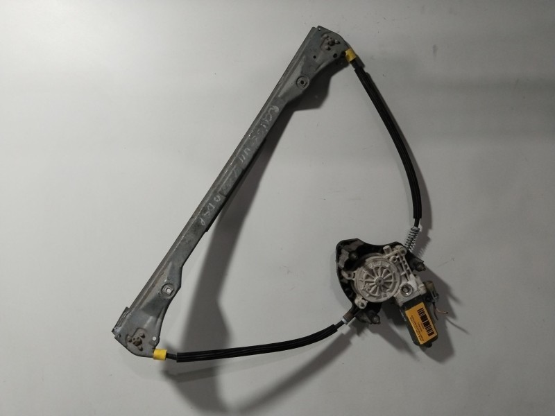 Recambio de elevalunas delantero derecho para renault clio ii fase ii (b/cb0) authentique referencia OEM IAM 7700842246  
