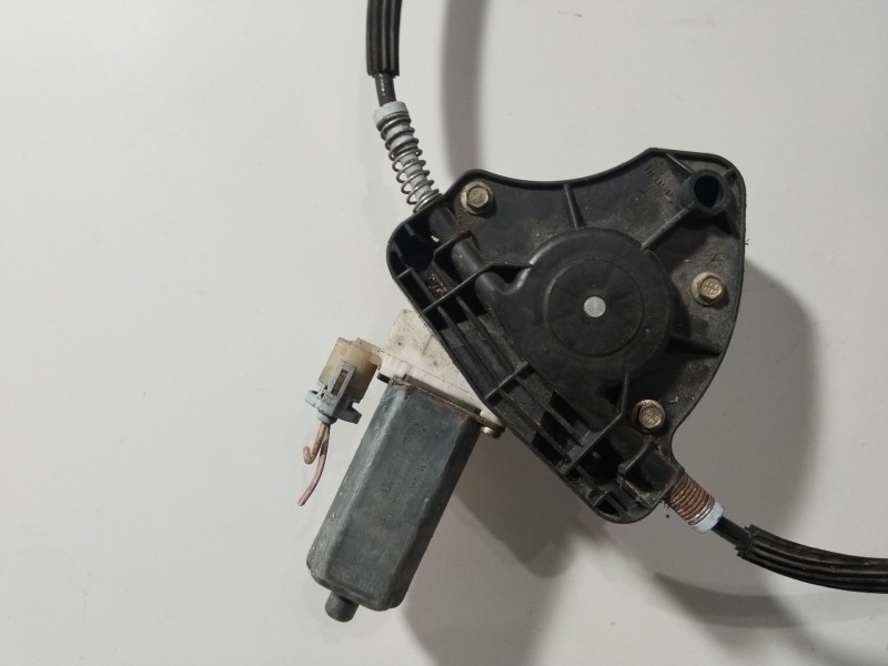 Recambio de elevalunas delantero derecho para renault clio ii fase ii (b/cb0) authentique referencia OEM IAM 7700842246  