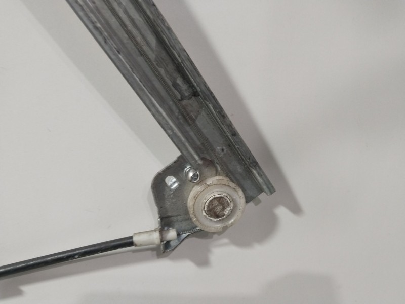 Recambio de elevalunas delantero derecho para peugeot 307 (s1) xr referencia OEM IAM 9222J9 9634457480 990829101