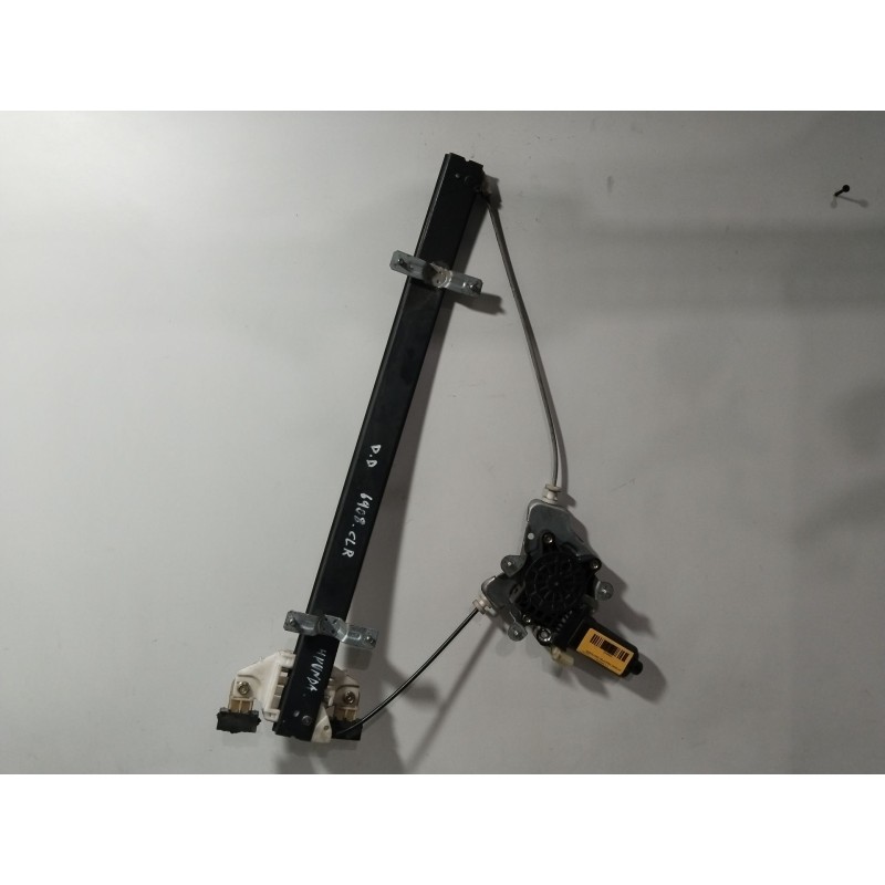 Recambio de elevalunas delantero derecho para hyundai h 1 h 1 furg.caja cerr.c. puerta referencia OEM IAM  ELECTRICO 