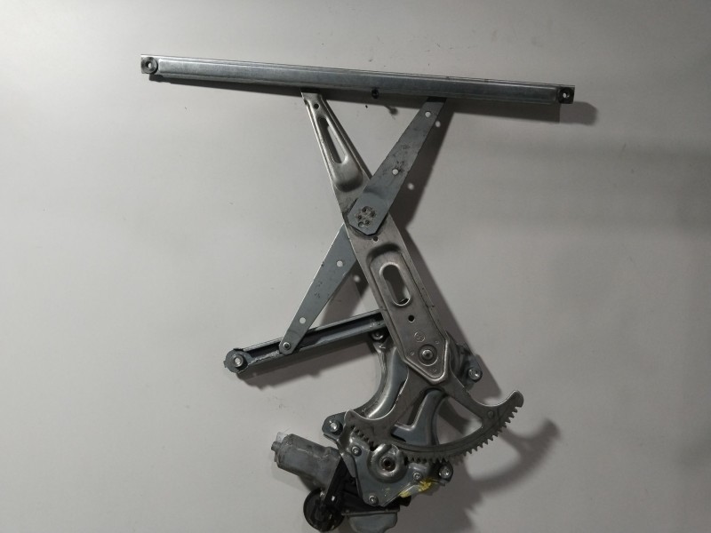 Recambio de elevalunas trasero izquierdo para toyota prius (nhw30) plug-in hybrid advance referencia OEM IAM 8572047130  